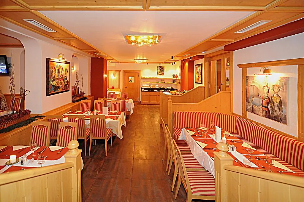 König Otel Saalbach-Hinterglemm 3*,  Avusturya